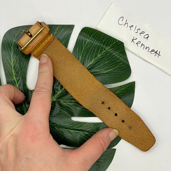 Louis Vuitton Vachetta Strap holder cuff Poignet SLG Small Leather Goods 56 - Picture 5 of 7